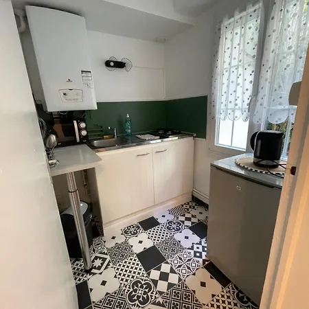 Apartment Gare Proche Centre